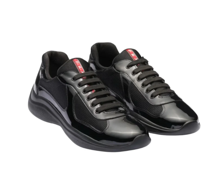 Cups Sneaker