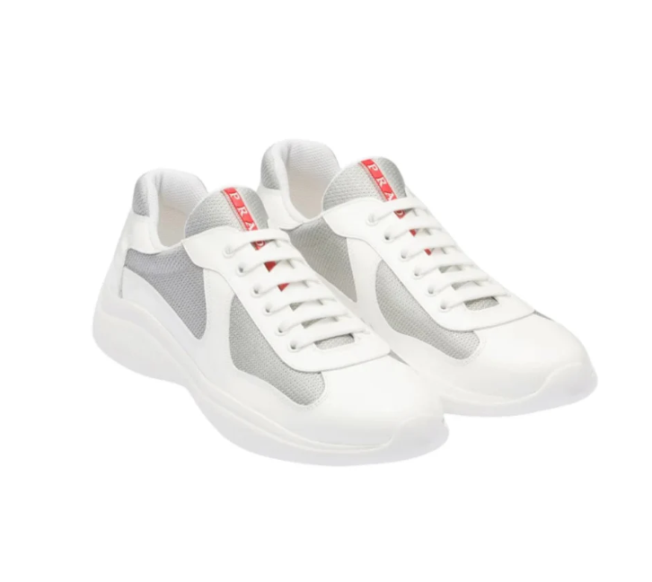 Cups Sneaker