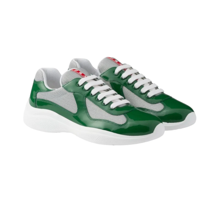 Cups Sneaker