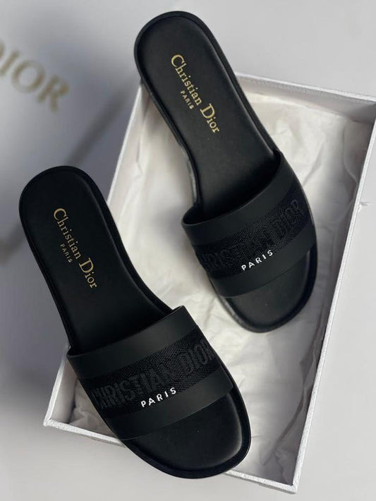 DD Slipper